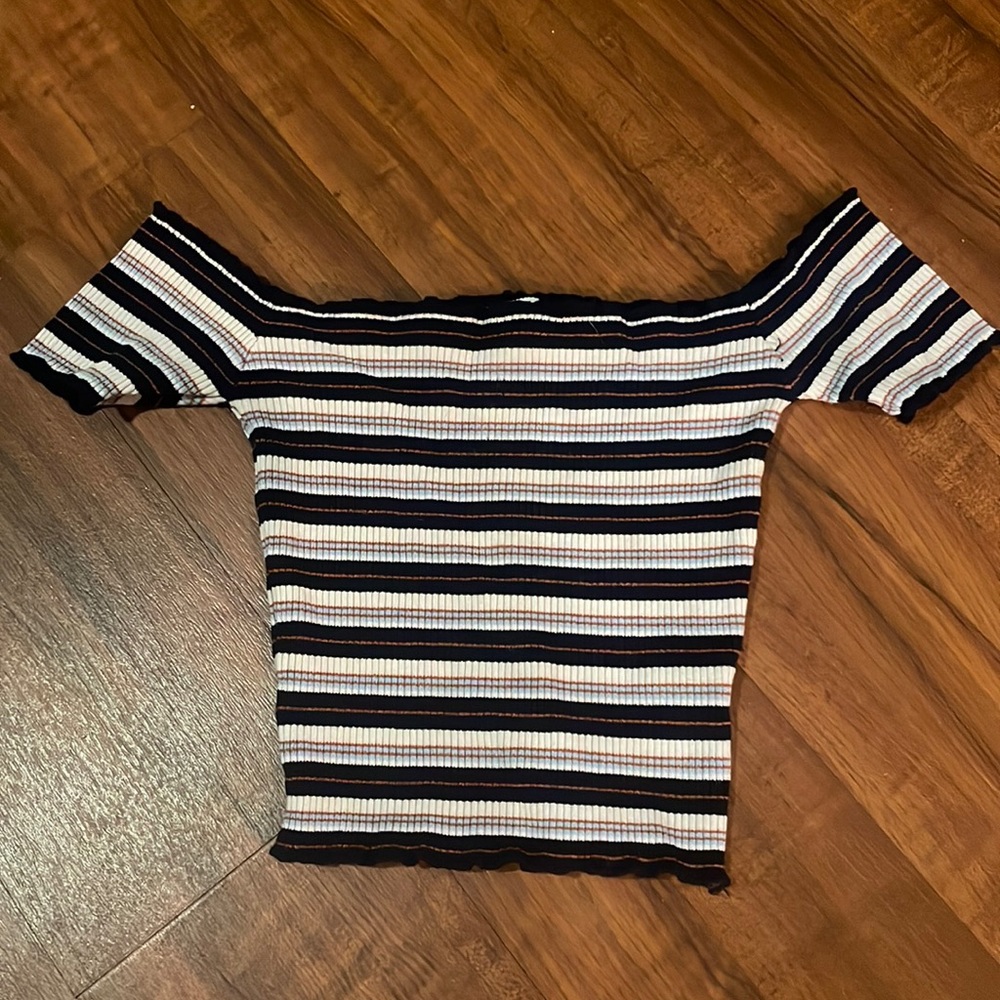 Striped cropped top